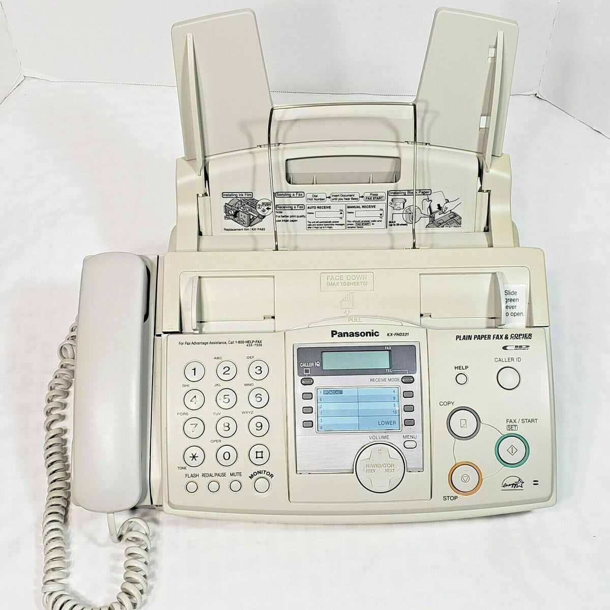 Fax/Copieur Panasonic KX-FHD331 sur papier ordinaire avec identification de l'appelant – Noir
