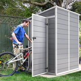 Abri de jardin extérieur en résine DWVO 1,5 x 0,9 m avec plancher, abri de rangement verrouillable et étanche avec fenêtre, rangement d'outils en plastique pour jardin, arrière-cour, terrasse, pelouse, gris