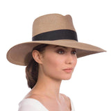 Chapeau Daphne Eric Javits – Naturel/Noir