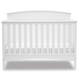 Lit de bébé convertible 4-en-1 à panneaux pleins Archer de Delta Children – Certifié Greenguard Gold, Blanc Bianca