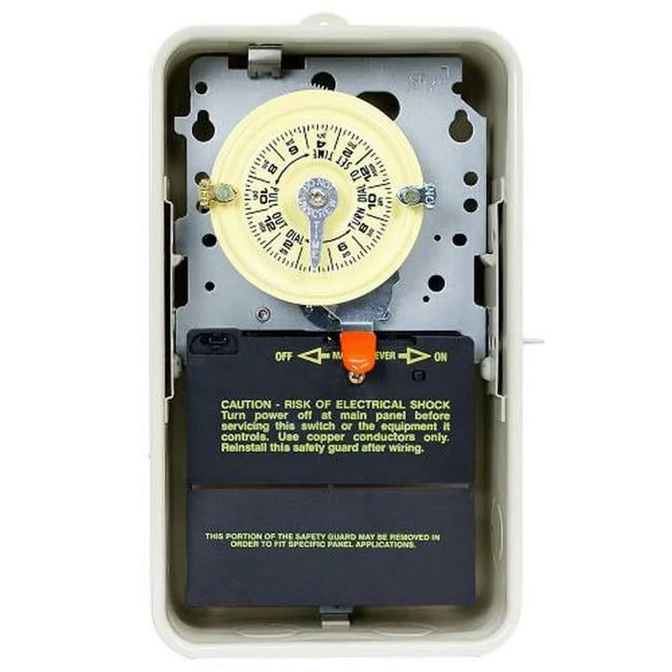 Minuterie Intermatic T104R3 220V pour intérieur et extérieur dans un boîtier métallique