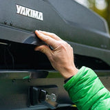 Coffre de toit Yakima, caisson de rangement rigide pour véhicule avec serrure SKS, SkyBox NX XL, 510 litres, noir